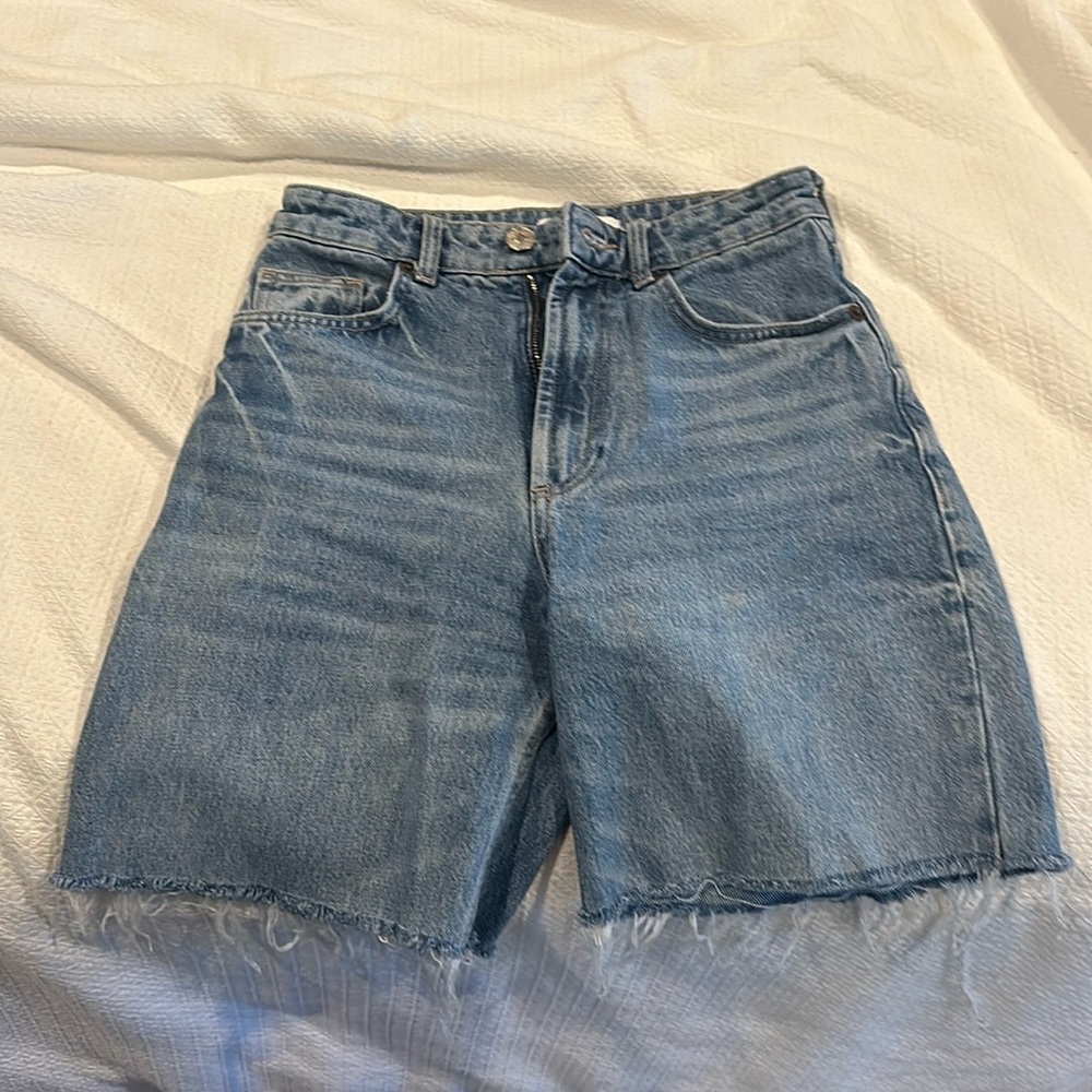 ZARA jorts
